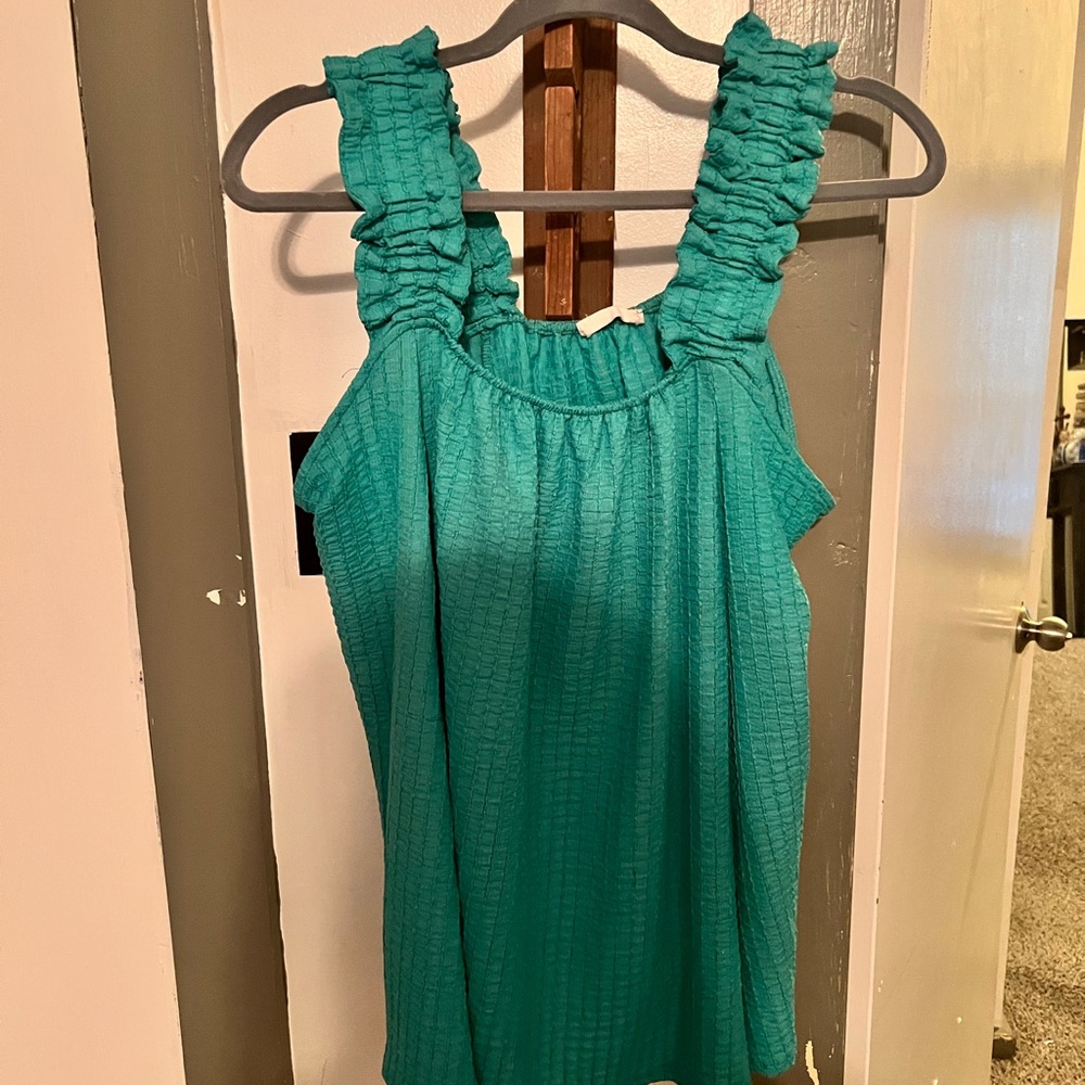 Cute summer ready sleeveless top